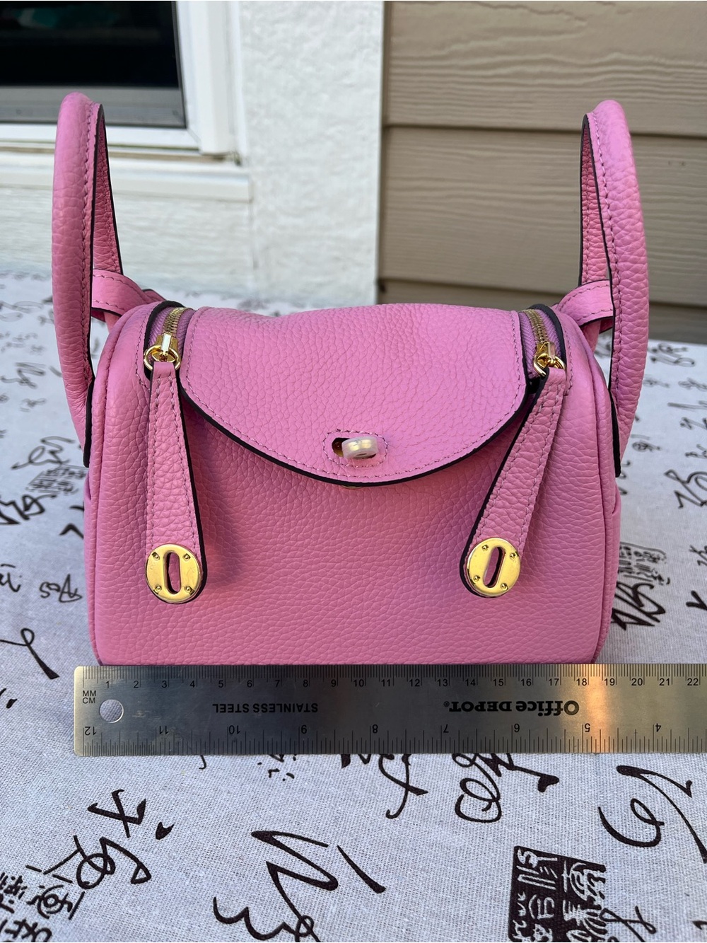 Handmade Pink Genuine Togo Leather Crossbody Handbag 19cm - New - Picture 7 of 12